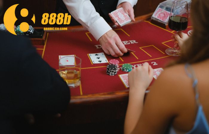 Giao diện trò chơi rõ ràng, dễ hiểu